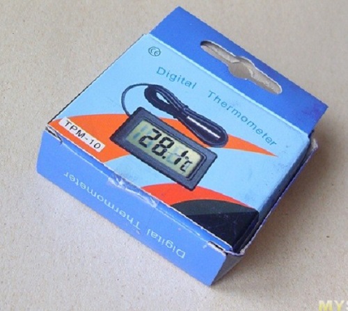 Цифровой термометр 
Китай ТРМ-10